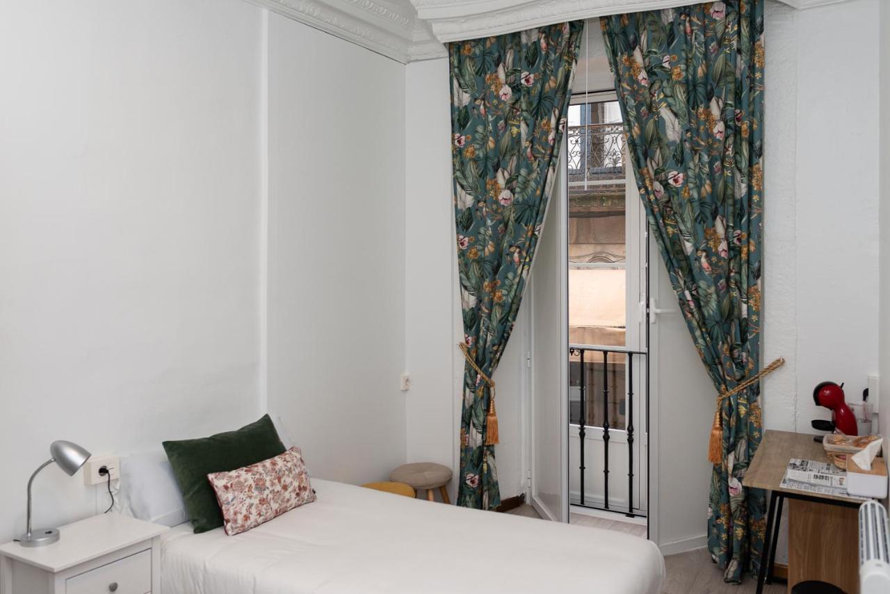 Hostal Santa Cruz 산티아고데콤포스텔라 외부 사진