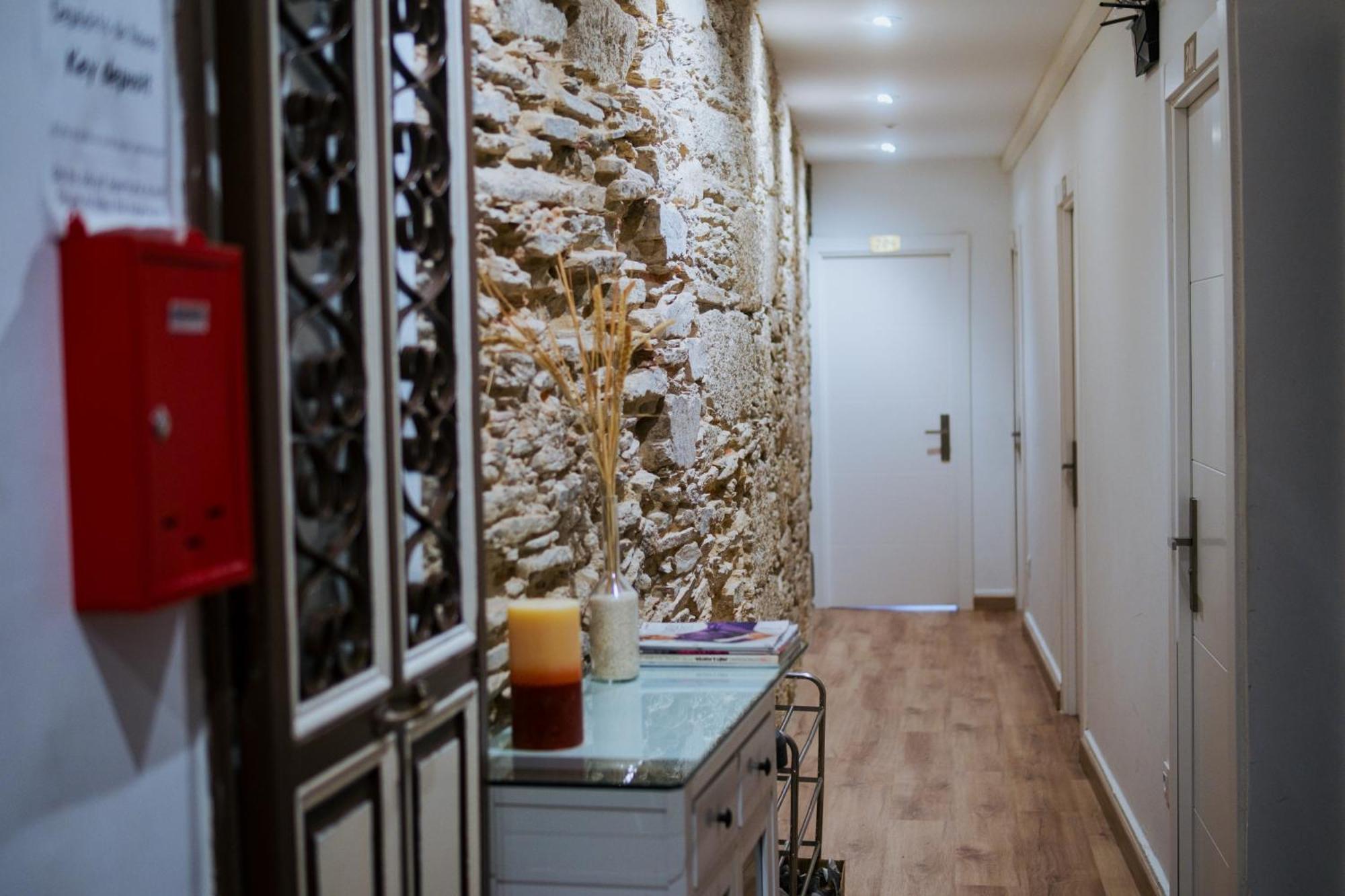 Hostal Santa Cruz 산티아고데콤포스텔라 외부 사진